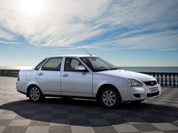 «АвтоВАЗ» Lada Priora ва Kalina ишлаб чиқаришни тўхтатади