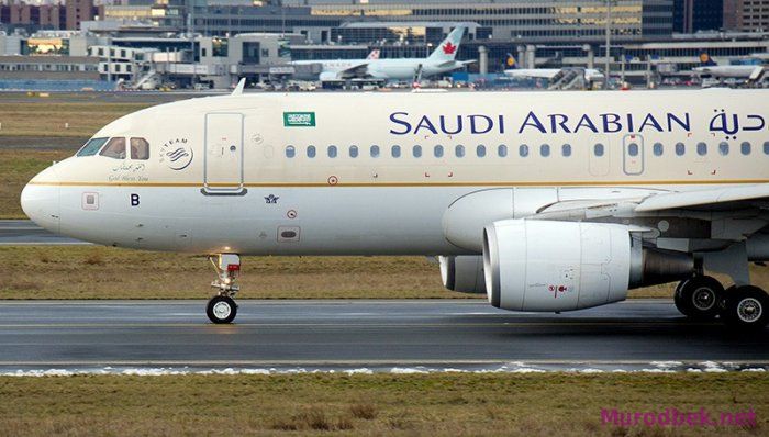 Saudi Arabian Airlines’нинг икккинчи учувчиси экипаж сардори парвоз пайтида вафот этгандан кейин самолётни бир ўзи қўндирди