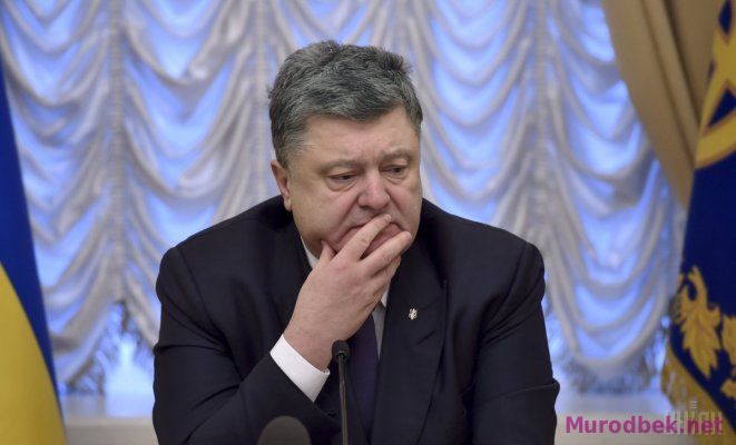 Украина президентининг расмий даромадлари 6 баробар камайиб кетди