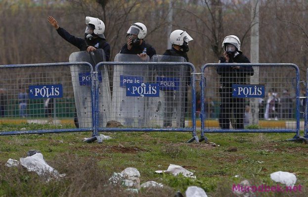 Reuters: Диёрбакирдаги терактдан кейин Туркияда 9 киши ҳибсга олинди